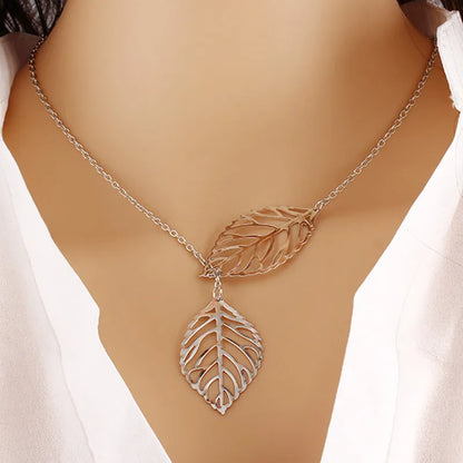 Punk Chic Leaf Pendant Necklace - Trendy Minimalist Jewelry for Women, Perfect Gift for Summer!